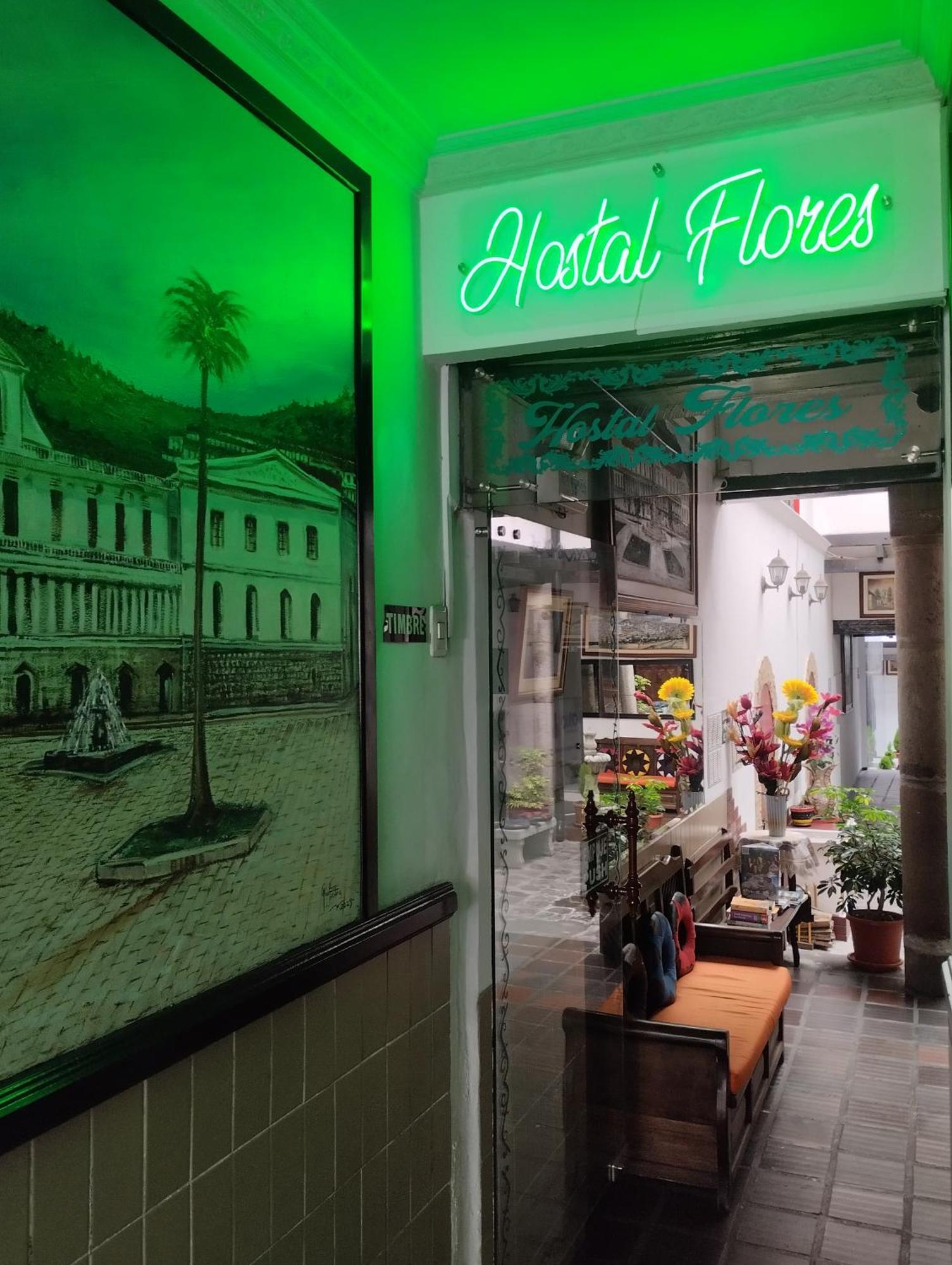 Hostal Flores Кіто Екстер'єр фото